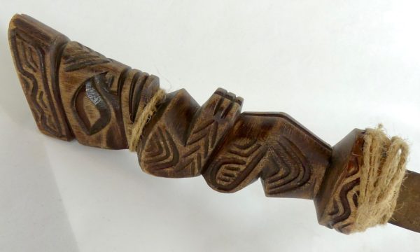 Machette traditionnelle tahitienne (manche Tiki)