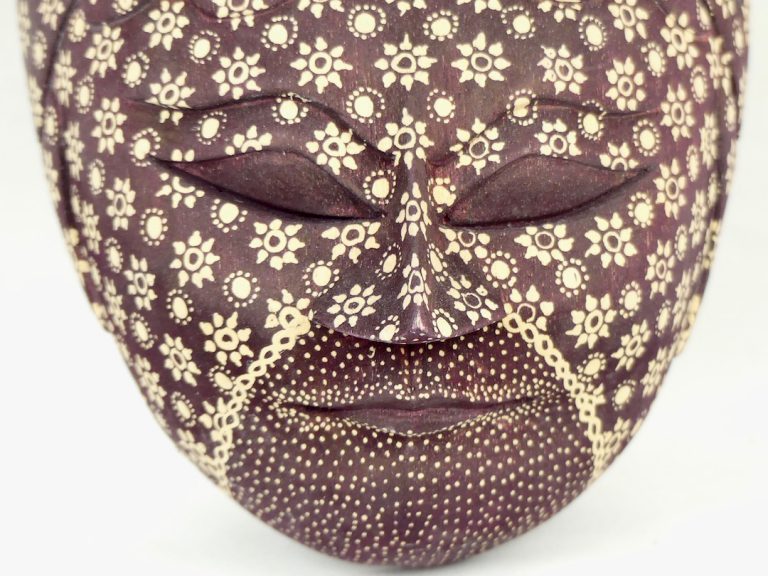 Petit masque Batik  Kawung en bois l ger Java Indon sie 