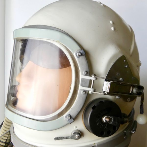 Casque pilote russe (profil-détail)