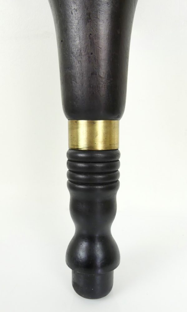 Jambe de bois (pied)