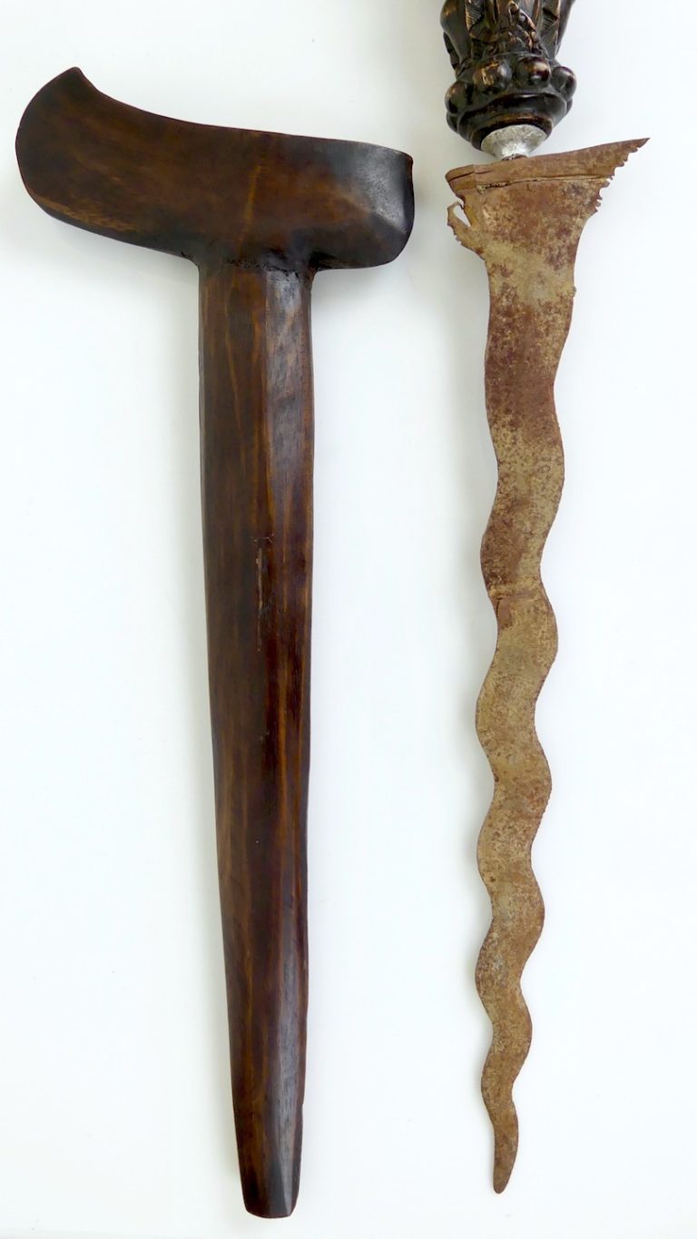 Rare collection d'art indonésien aux enchères à Blois | Le des enchères