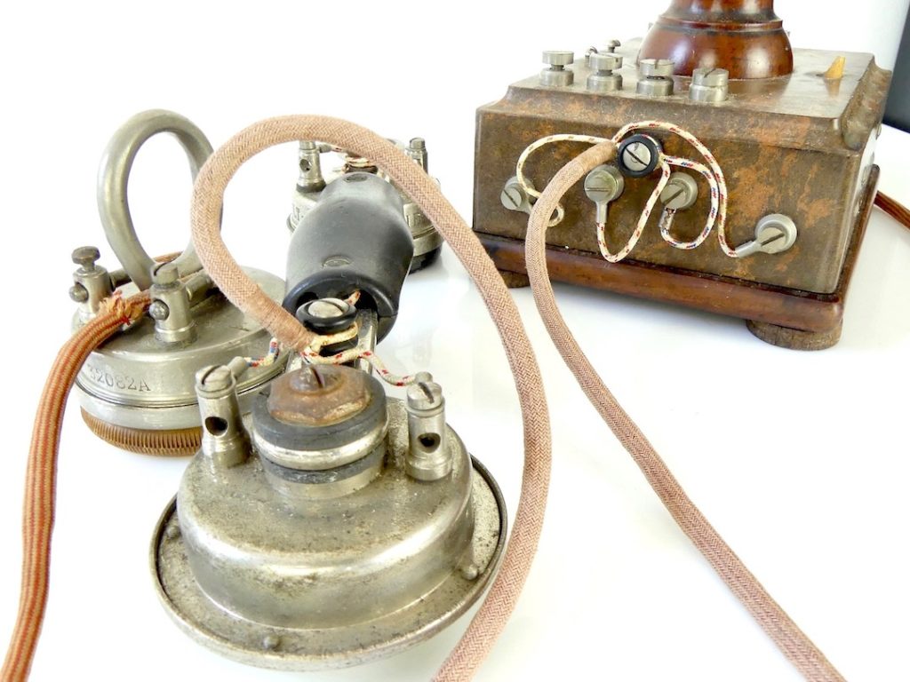 telephone ancien à colonne bois GRAMMONT EURIEULT paris modele Vers 1910 Ou 1920 | eBay