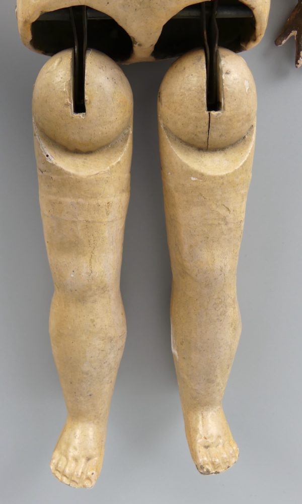 Poupée ancienne marquée K (jambes)