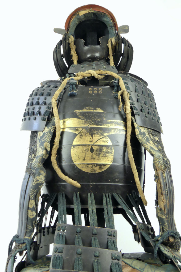 Costume d'armure japonaise portable Rüstung Samurai fer tête de lion rouge lacets blancs O40