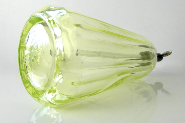 Siphon à eau de Seltz en ouraline (dessous 3/4)