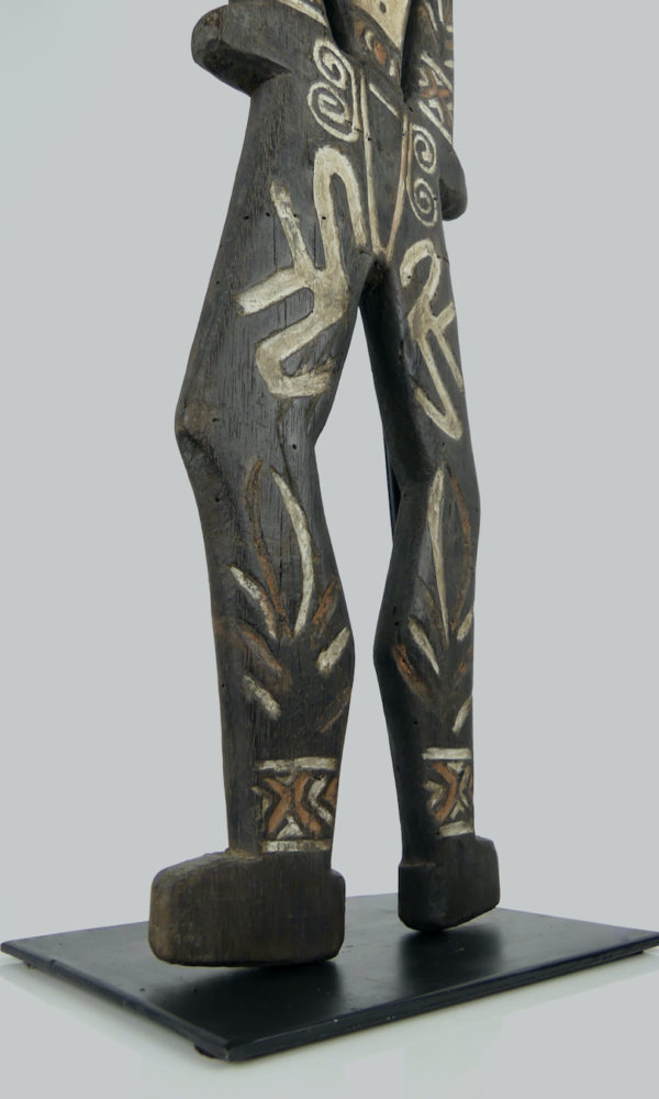 Planche votive gope Kerewa papou (détail bas)