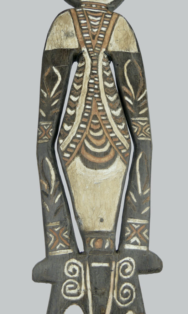 Planche votive gope Kerewa papou (détail 2)