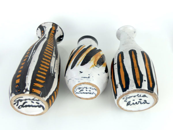 Trois vases Livia Gorka en faïence (dessous 3/4 signés)