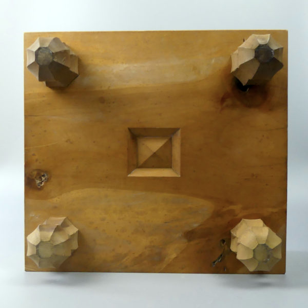 Jeu de go traditionnel japonais Shōwa (dessous)