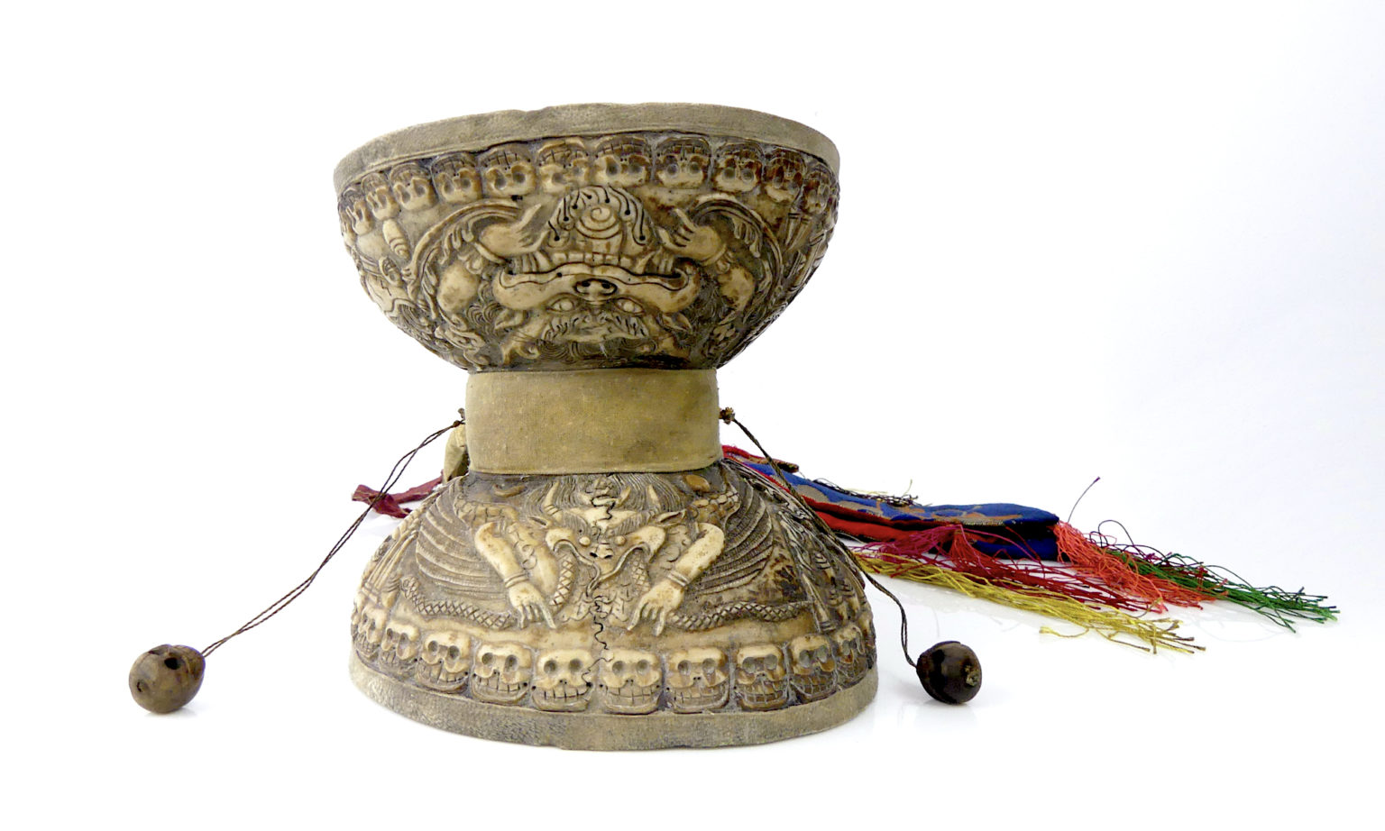 figurines de décoration sur socle en bois (entendre, voir et se taire figurines de décoration sur socle en bois (entendre, voir et se taire