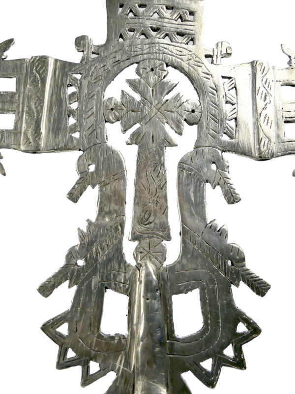 Grande croix de procession copte sur pied (détail)