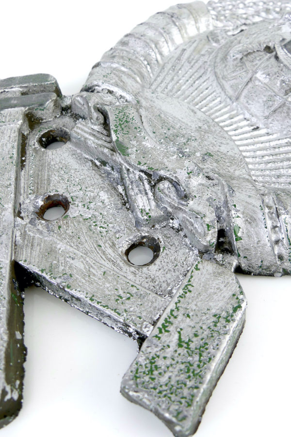 Plaque ferroviaire soviétique en fonte d’aluminium CCCP (détail)