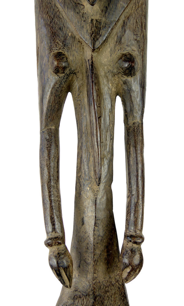Grande statue d’ancêtre Ramu anthropo-zoomorphe (détail face)