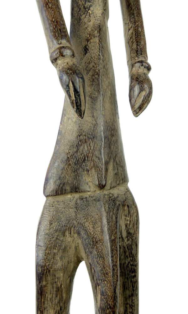 Grande statue d’ancêtre Ramu anthropo-zoomorphe (détail face)