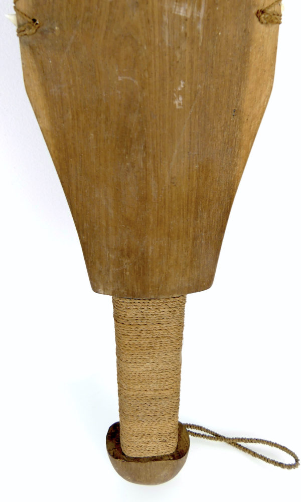 Grand couteau de guerrier Kiribati des Îles Gilbert (détail)