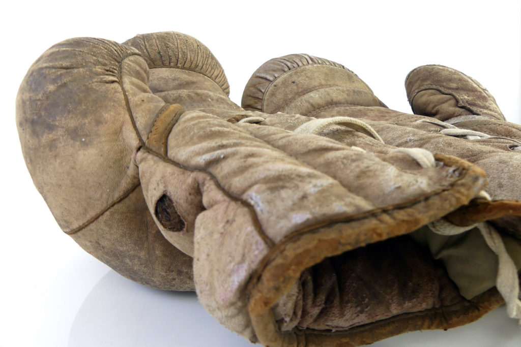 Paire de Gants de Boxe Ancien en cuir