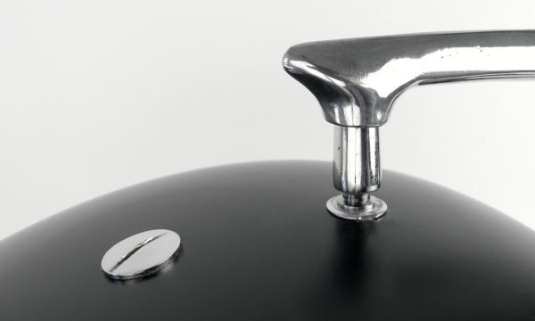 Lampe Boomerang Fase (détail)