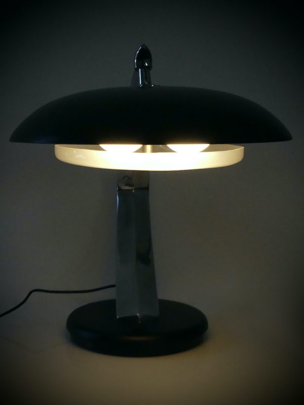 Lampe Boomerang Fase (allumé)