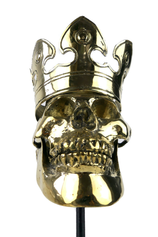 Vanité couronnée en laiton sur pied (détail)