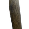 Grand boomerang aborigène ancien en bois dense sur socle (détail)