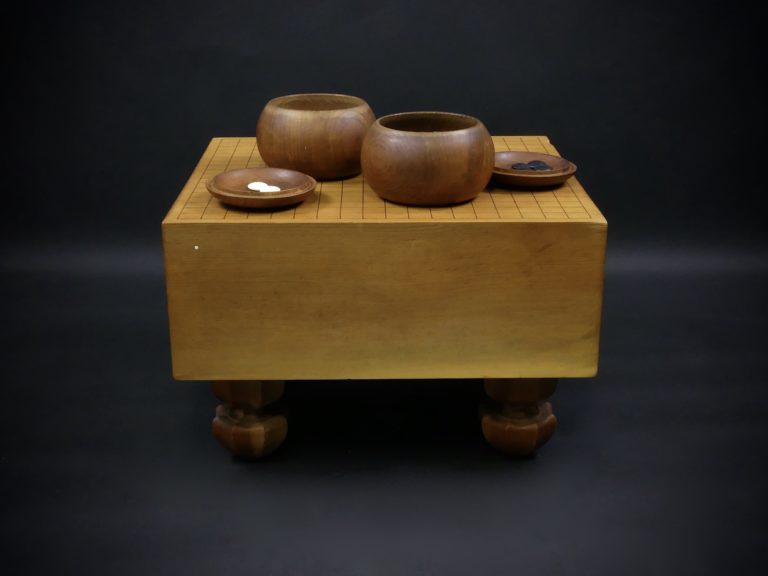 Jeu de Go complet : goban & bols avec jetons vintage - Shōwa XXe s. - - Luc Hédin Art japon & Corée