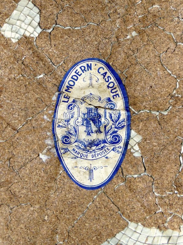 Chapeau colonial en paille naturelle salacot français (détail)