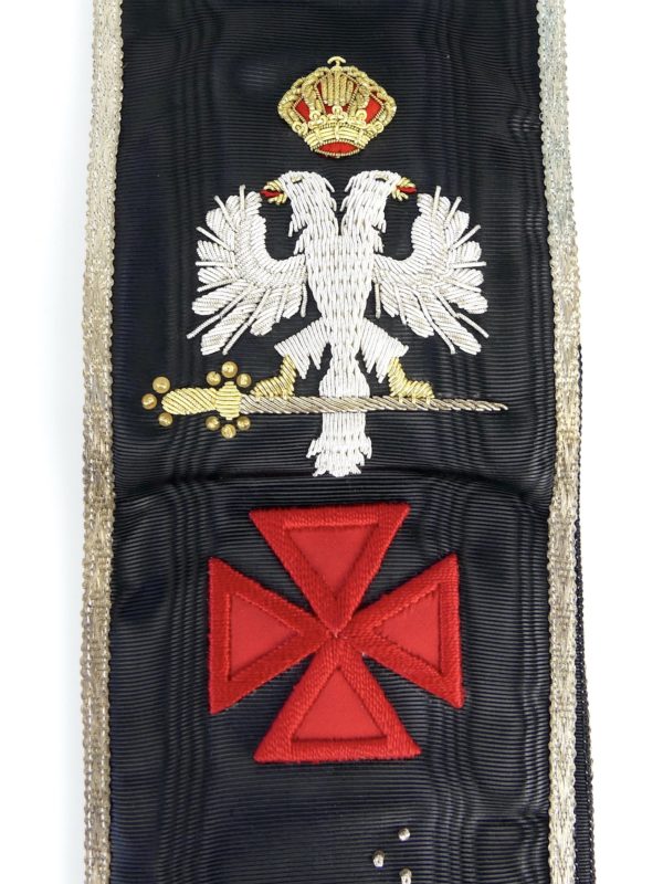 Cordon maçonnique ancien de chevalier Kadosch (détail)