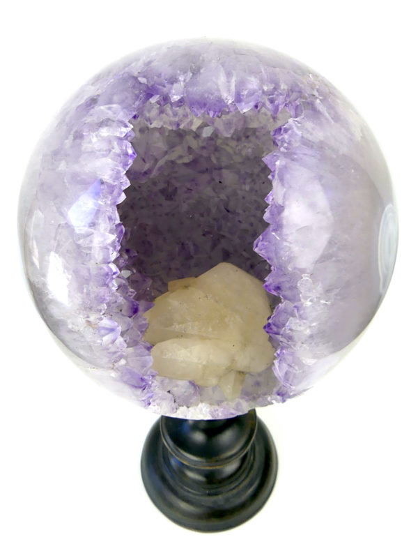 Géode sphérique en améthyste et calcite AAA du Brésil sur pied (dessus)