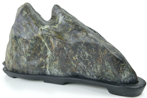 Grande pierre suiseki montagne sur daiza noir Shōwa Japon (3/4)