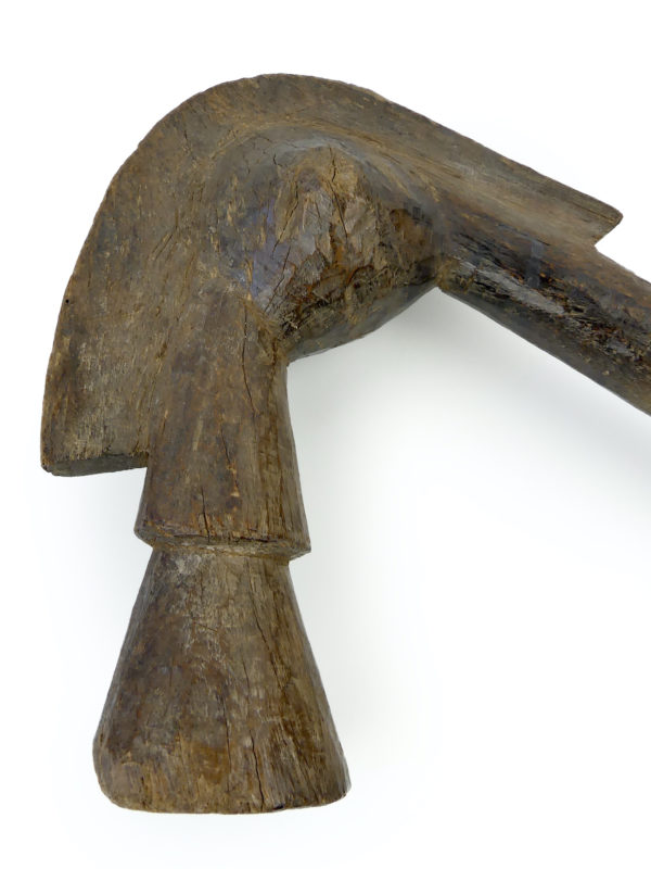 Assommoir à cochons en bois brut des Vanuatu - Fin XIXe (détail)