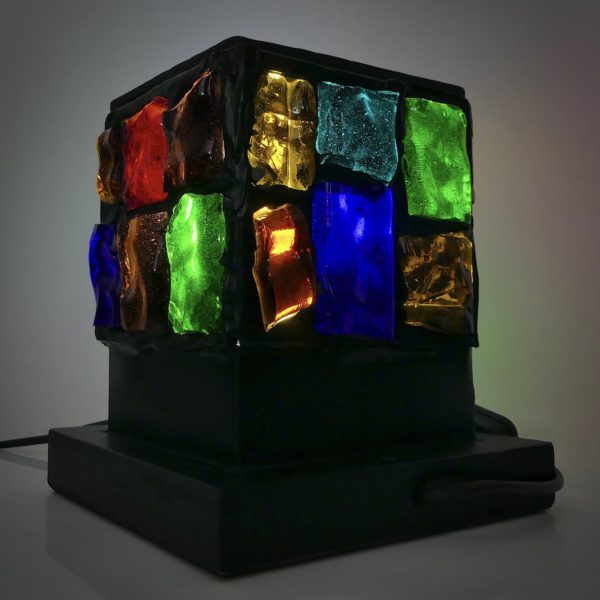 Lampe cube ambiance vitrail design By Bybo France (3/4)