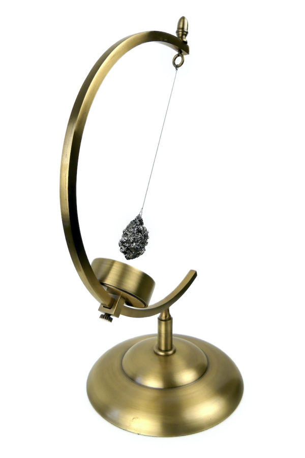 Météorite de Campo Del Cielo Sidérite en lévitation (3/4)