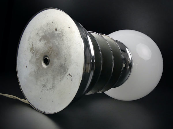 Lampe Space Age vintage design 70’s Espagne (dessous 3/4)