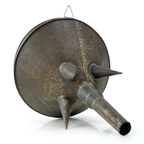 Entonnoir de cave ancien en tôle début XXe (3/4)