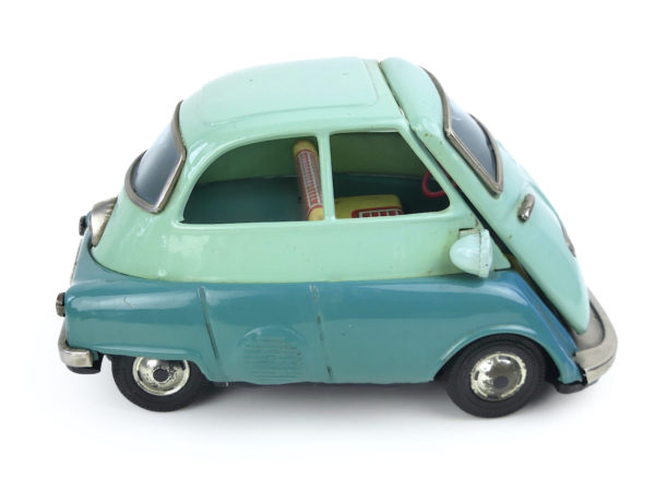 Isetta BMW à friction en tôle bleue des années 60 (profil)