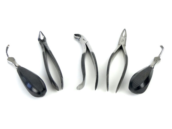 Ensemble instruments Chirurgie dentaire Fin XIXe Dentisterie ancienne Amsterdam (3/4)