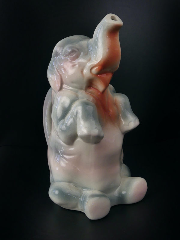 Pichet éléphant en céramique barbotine St-Clément (3/4)