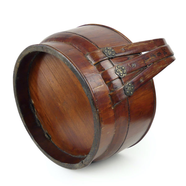 Bakul Sia chinois panier de mariage ancien en bois et bambou laqué (dessous)