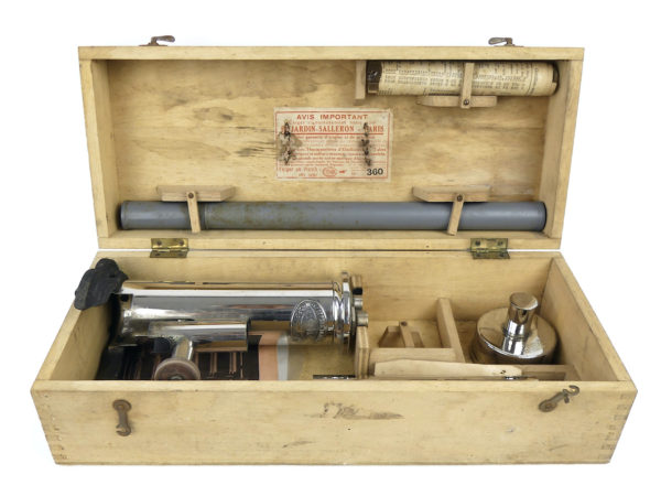 Ébulliomètre Dujardin Salleron ancien Paris Œnologie (ouvert)