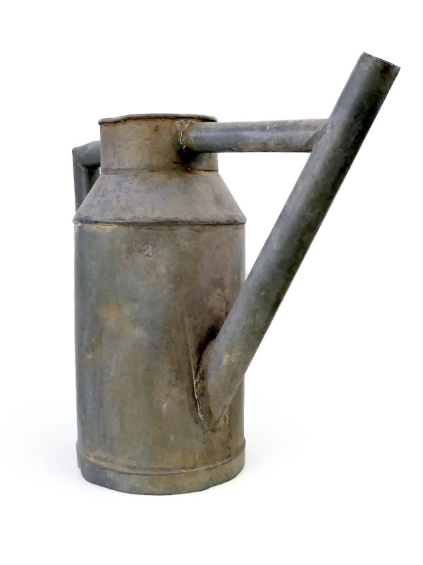 Arrosoir ancien décoratif rustique artisanal en zinc galvanisé (3/4)