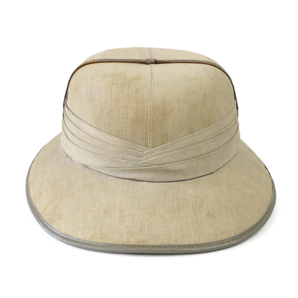 Casque colonial plat tunisien salacot léger sable et vert (face)