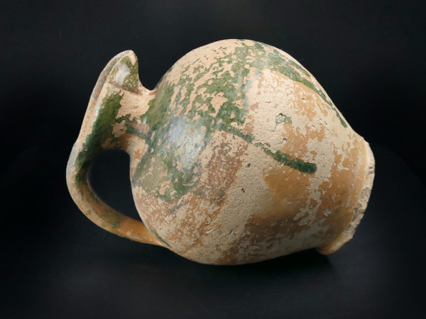 Cruche saintongeaise ancienne terre cuite à glaçure verte XIXe (profil)