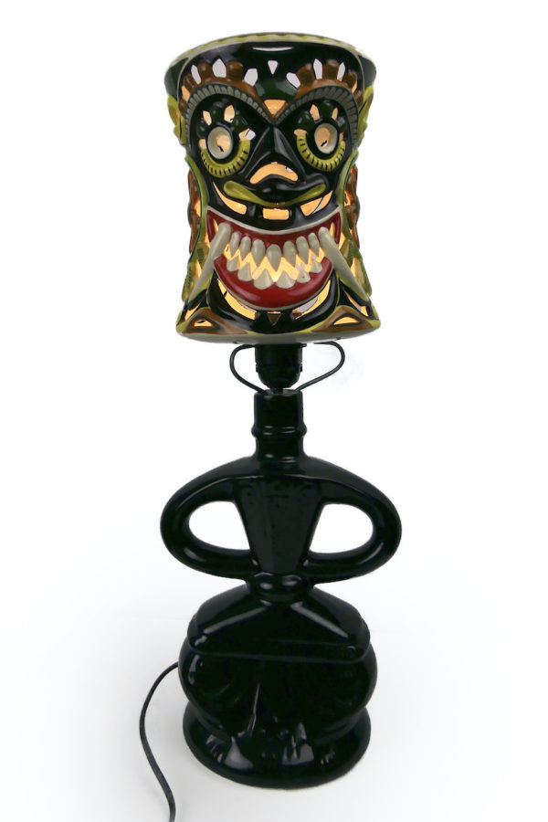 Lampe sri lankaise Kandy en céramique Ceylon Ceramics (face allumée)