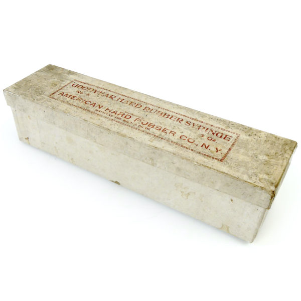 Seringue de médecine en caoutchouc dur USA 1851 (boîte)