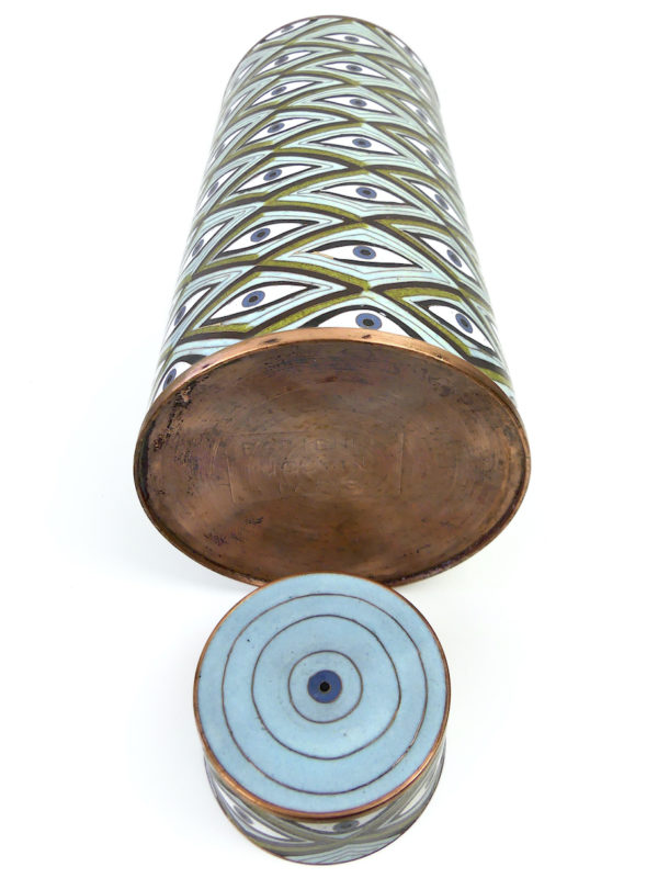 Pot à thé Yeux bleus et vert cloisonné Fabienne Jouvin (dessous)