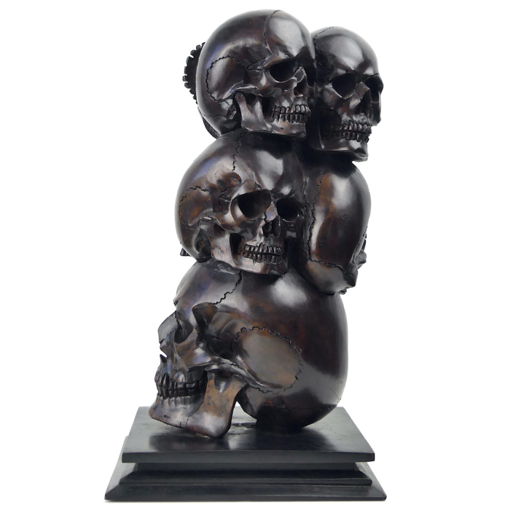 Crâne sculpté à la main en cristal de Quartz clair naturel de