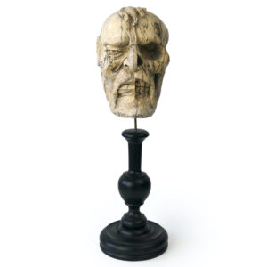 Memento Mori double face sculpté en tamarin sur pied (face)