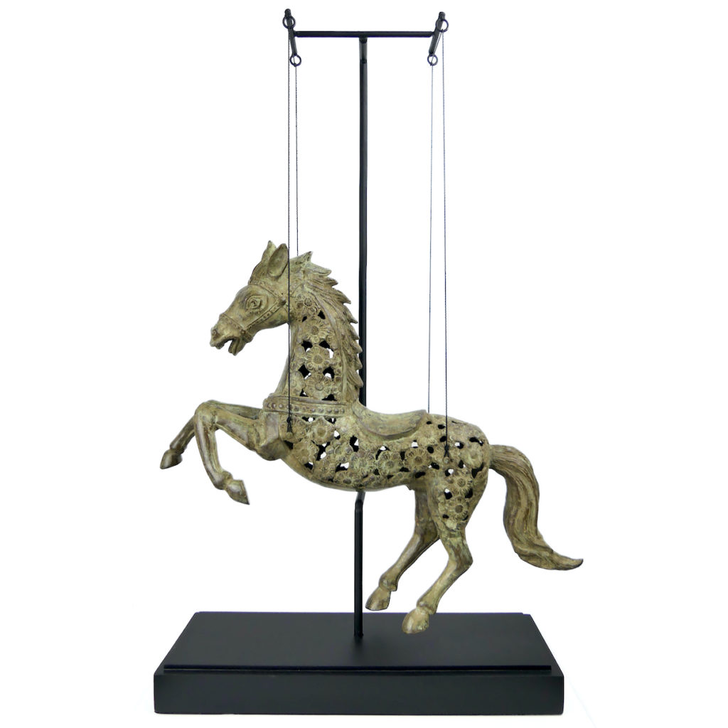 Superbe Hippocampe Indonésien En Bronze Argenté, 20e Siècle - Old Silver Bronze Sea Horse