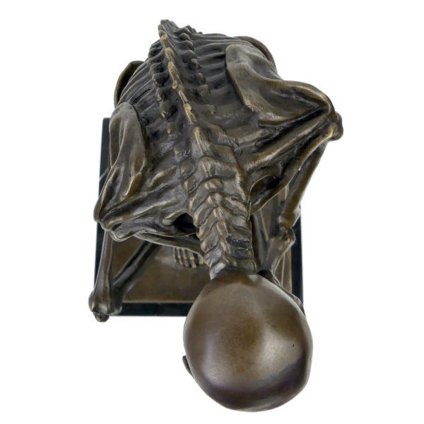 Bronze Squelette penseur massif sur base en marbre noir signé Milo (dessus)