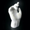 Grande étude de main droite masculine en plâtre mat (3/4)